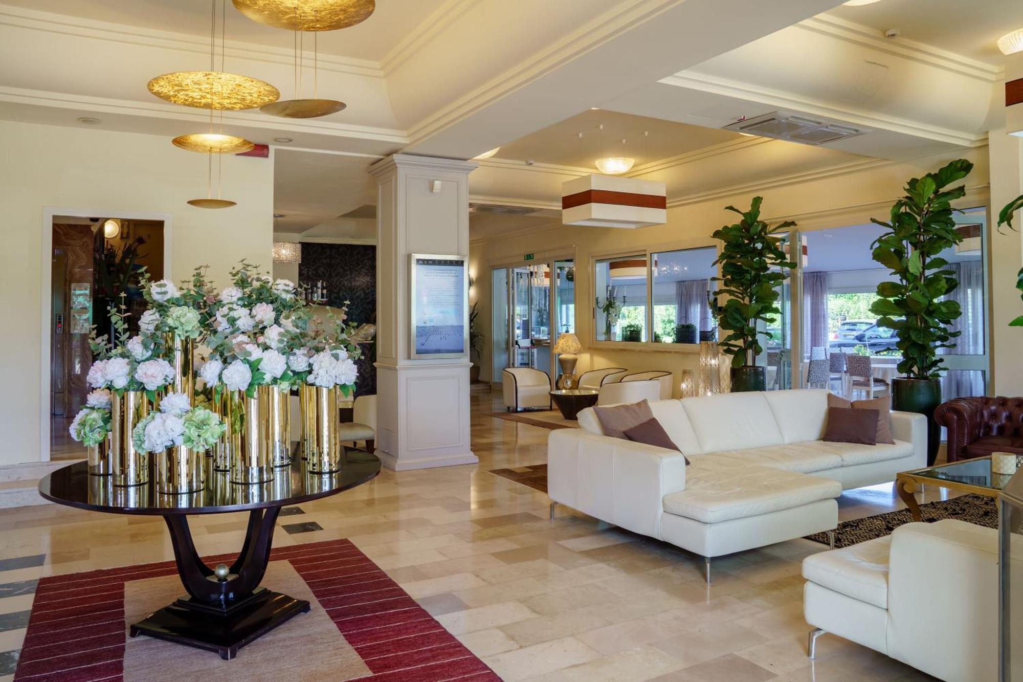 Brasil Seaview Hotel Milano Marittima Exteriér fotografie